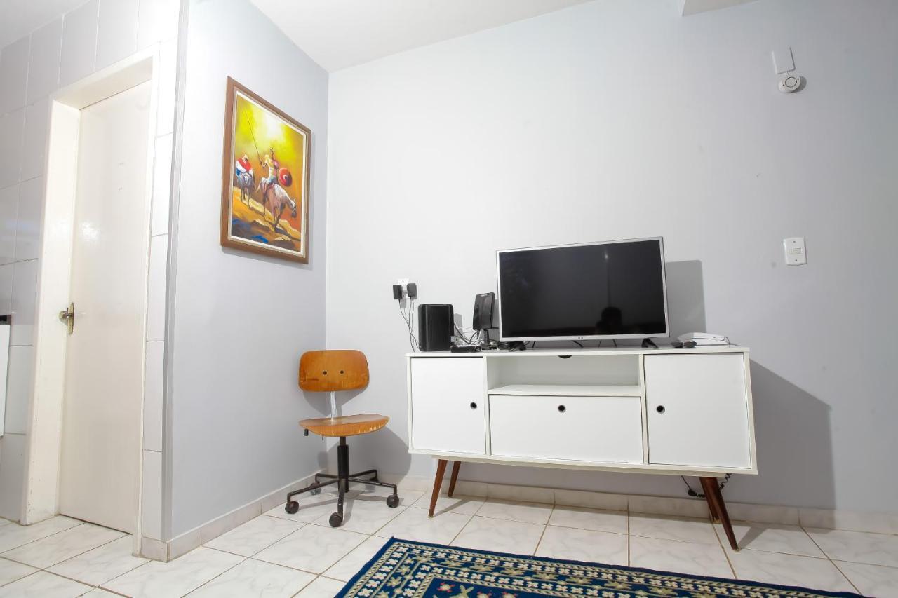 Apartamento Confortavel Goiania Bagian luar foto